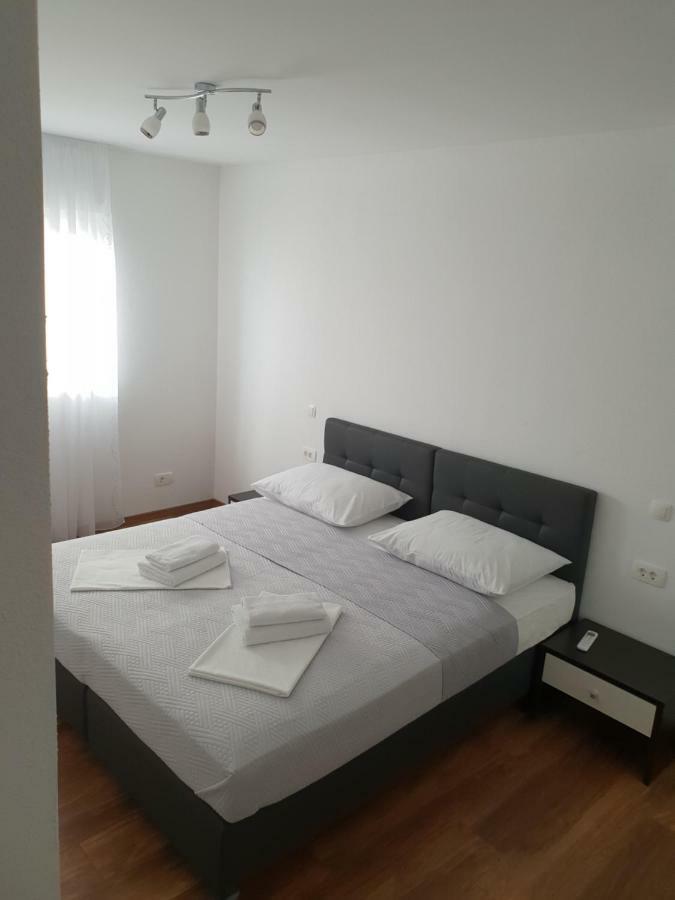 Apartmani Marija Baška Voda Eksteriør billede